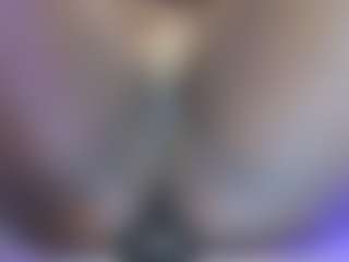 zoegoddx33's Live Sex Cam Show