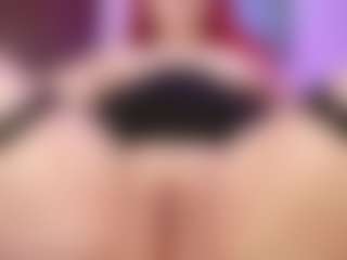 Live cam show with Bri4anna - Dildo on CamSextacy