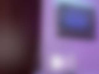 Live cam show with Bri4anna - Thong on Hubzter Live