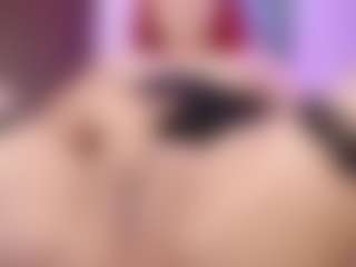 Live cam show with Bri4anna - Bikini on Dolls Live