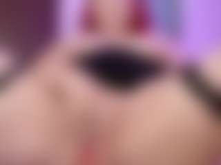 Live cam show with Bri4anna - Flashing on justonemore.cc