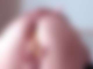 Curly-Sue's Live Sex Cam Show