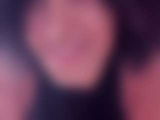 Curly-Sue's Live Sex Cam Show