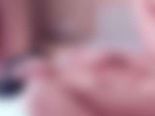 Curly-Sue's Live Sex Cam Show