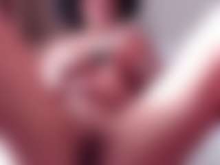 Curly-Sue's Live Sex Cam Show