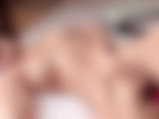 Live cam show with Curly-Sue - Erotic Dance on CamClone