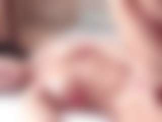 Curly-Sue's Live Sex Cam Show