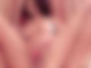 Curly-Sue's Live Sex Cam Show