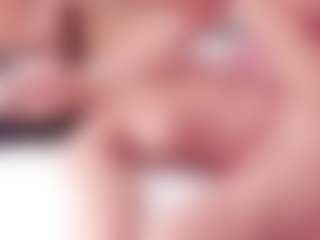 Curly-Sue's Live Sex Cam Show