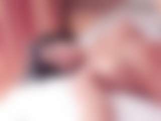 Curly-Sue's Live Sex Cam Show