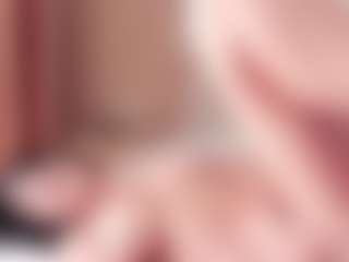 Curly-Sue's Live Sex Cam Show