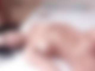 Curly-Sue's Live Sex Cam Show