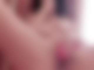 Curly-Sue's Live Sex Cam Show