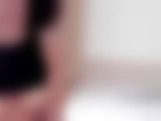 Curly-Sue's Live Sex Cam Show