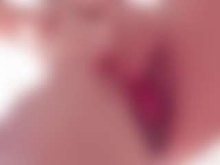 Curly-Sue's Live Sex Cam Show