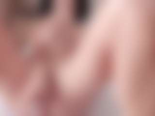 Curly-Sue's Live Sex Cam Show