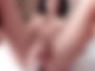 Curly-Sue's Live Sex Cam Show