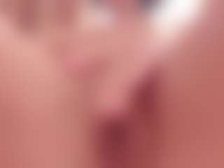 Curly-Sue's Live Sex Cam Show