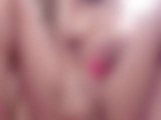 Curly-Sue's Live Sex Cam Show