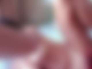 Curly-Sue's Live Sex Cam Show