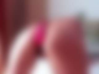 Curly-Sue's Live Sex Cam Show