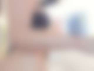 Live cam show with brunette-nicol - Curvy Middle Aged on CamClone