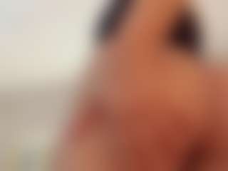 brunette-nicol's Live Sex Cam Show