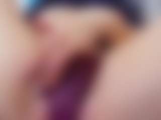 klylls-squirt's Live Sex Cam Show