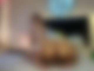 Live cam show with Lor-queen - Milk on luckytryst.com