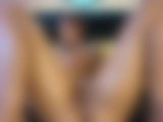 Live cam show with Lor-queen - Milk on Cam Slut
