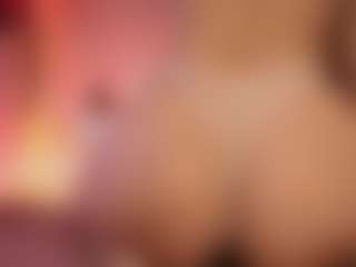 Show en direct avec Lor-queen - Bedroom sur Camsoda