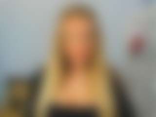 AulloraKiss's Live Sex Cam Show