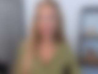 AulloraKiss's Live Sex Cam Show