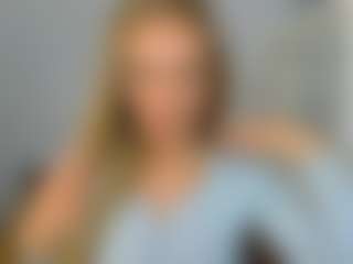 AulloraKiss's Live Sex Cam Show