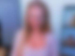 AulloraKiss's Live Sex Cam Show
