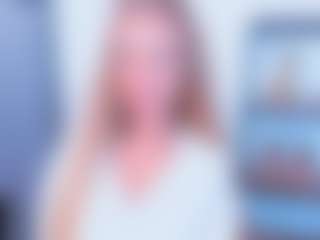 AulloraKiss's Live Sex Cam Show