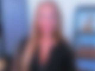 AulloraKiss's Live Sex Cam Show