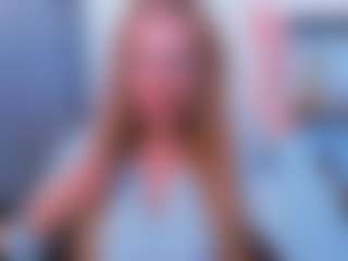 AulloraKiss's Live Sex Cam Show