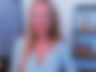 Live cam show with AulloraKiss - Thin on CamClone