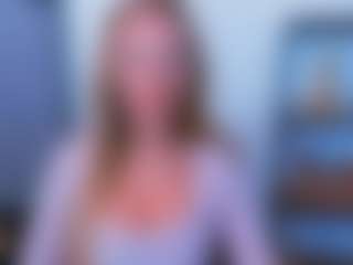 AulloraKiss's Live Sex Cam Show