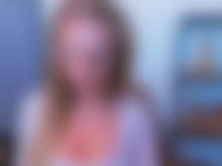 AulloraKiss's Live Sex Cam Show