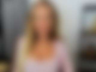 AulloraKiss's Live Sex Cam Show