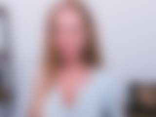 Live cam show with AulloraKiss - Thin on Cam Slut