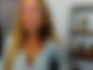 AulloraKiss's Live Sex Cam Show