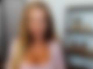 Live cam show with AulloraKiss - Upskirt on iamadamtest123.com