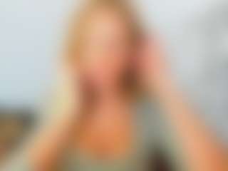 Live cam show with AulloraKiss - Femdom on Dare Cams