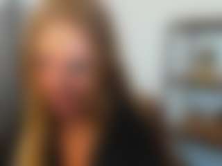 Live cam show with AulloraKiss - Cuckold on luckytryst.com