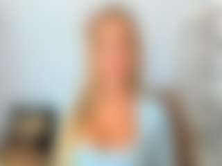 Live cam show with AulloraKiss - Upskirt on Dolls Live
