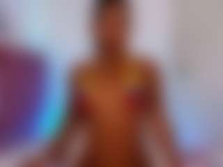 Live cam show with Cinshar - Blowjob on CamwithHer