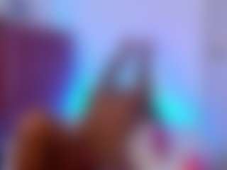 Live cam show with Cinshar - Crazy on AdultVida.com